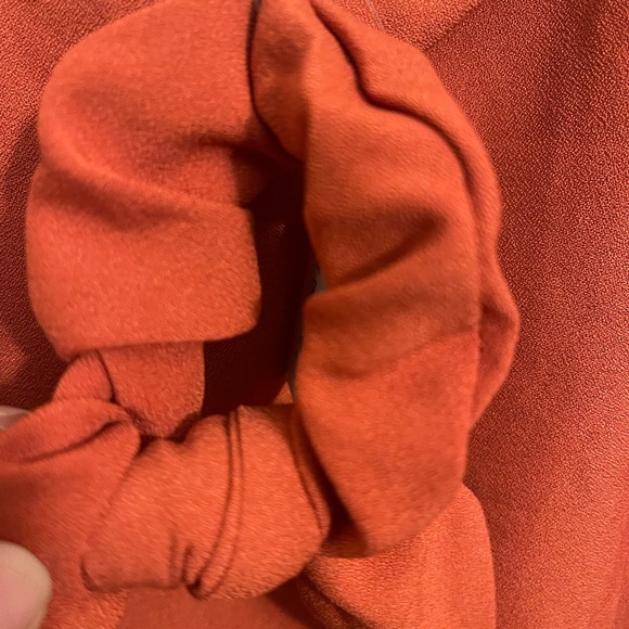 A&F Red Dress with matching hair tie - Picture 2 of 2